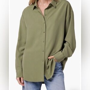 Favorite Daughter - The Rebound Shirt Size S - Olive